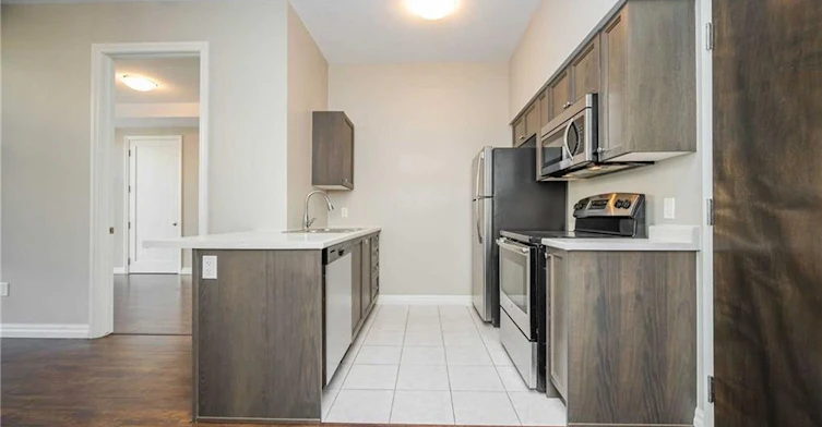 907-112 King Street E, Hamilton, ON, L8N 1A8 - 8