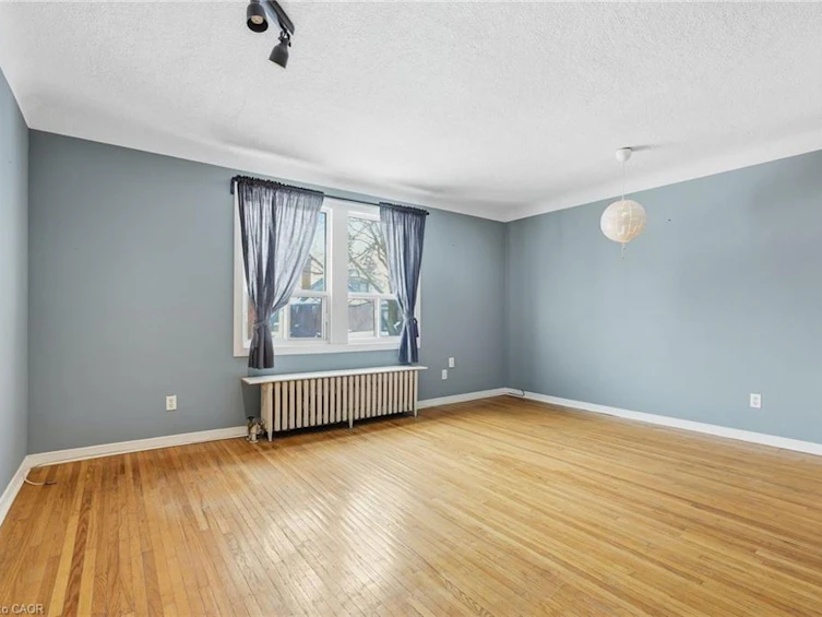 10-97 Connaught Avenue S, Hamilton, ON, L8M 3C4 - 6