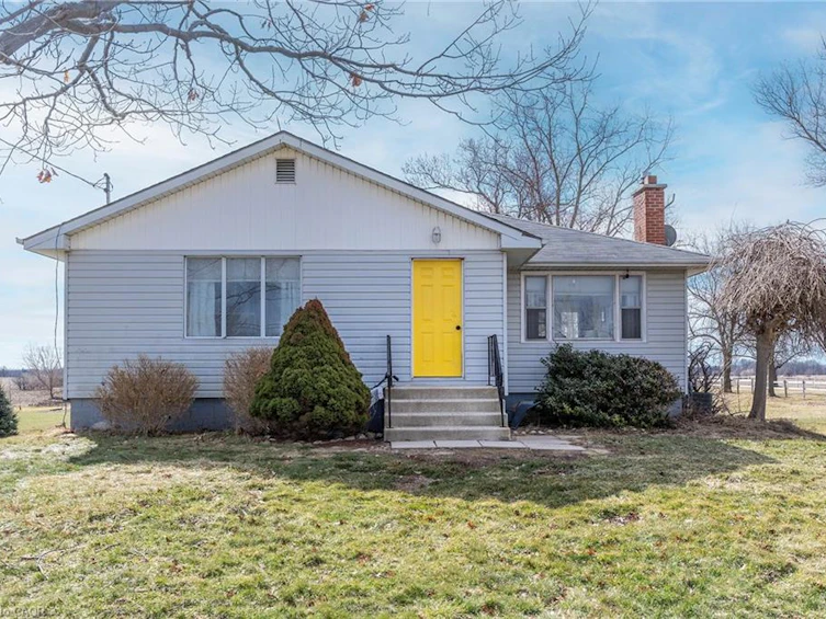 2448 Wilson Street W, Hamilton, ON, L0R 1A0