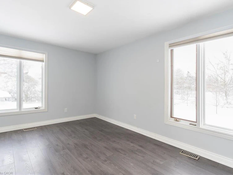 2448 Wilson Street W, Hamilton, ON, L0R 1A0 - 11