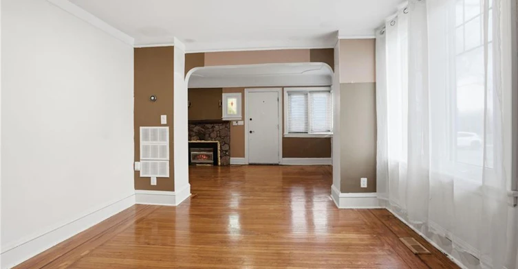 41 Paradise Road S, Hamilton, ON, L8S 1S3 - 8