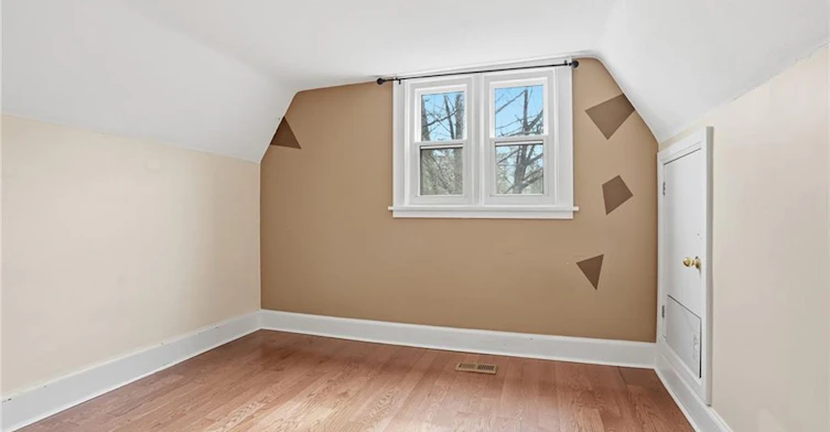 41 Paradise Road S, Hamilton, ON, L8S 1S3 - 20