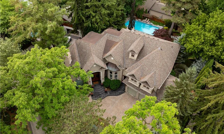 106 Appleby Place