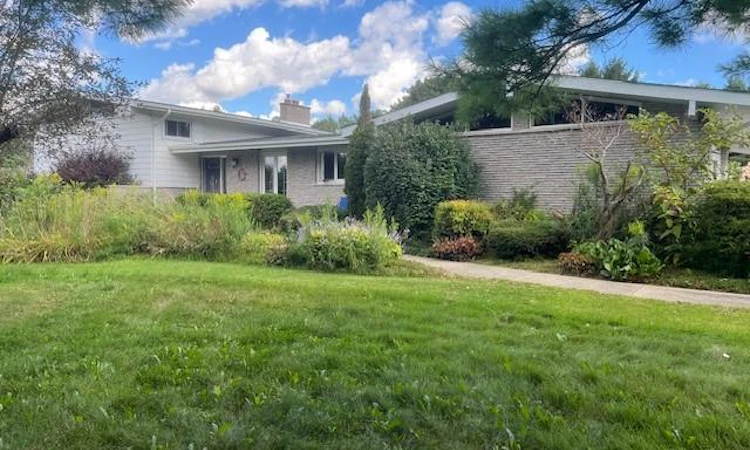 971 Concession 8 Road