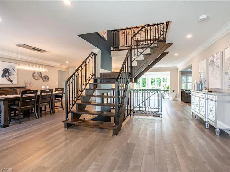 81 Flanders Drive, Hamilton, ON, L8B 0G6 - 4