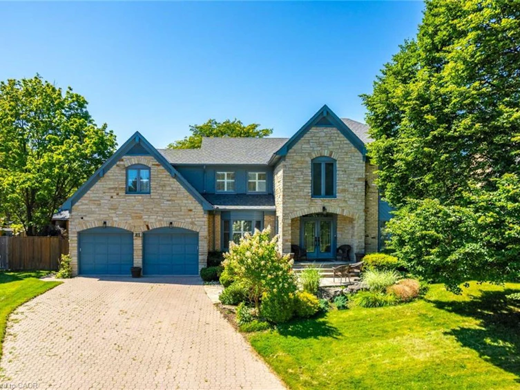 81 Flanders Drive, Hamilton, ON, L8B 0G6