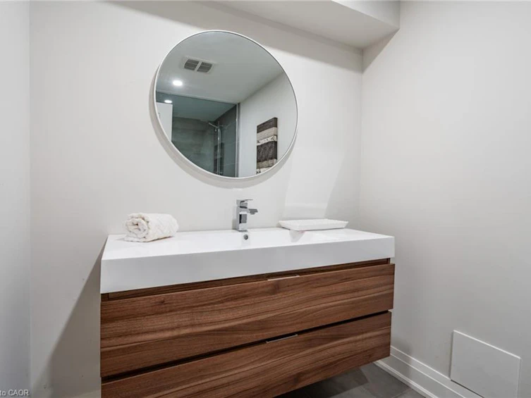 81 Flanders Drive, Hamilton, ON, L8B 0G6 - 35