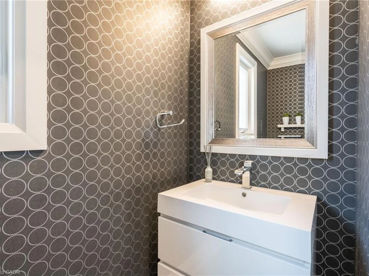 81 Flanders Drive, Hamilton, ON, L8B 0G6 - 16