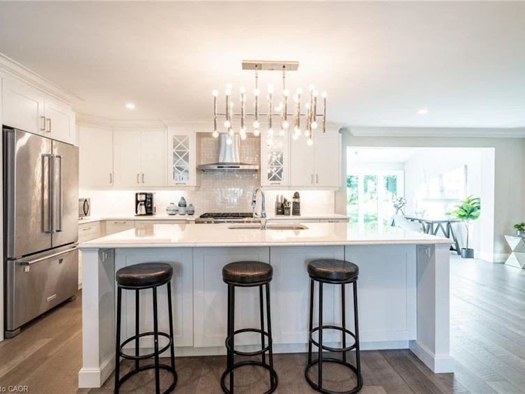 81 Flanders Drive, Hamilton, ON, L8B 0G6 - 6