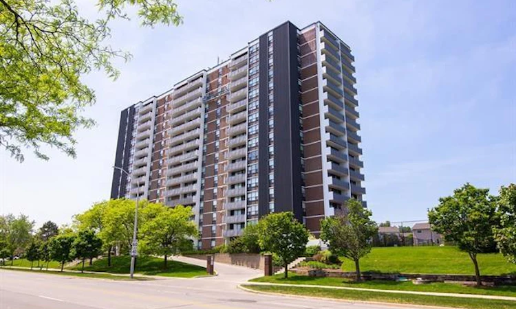 409-2055 Upper Middle Road
