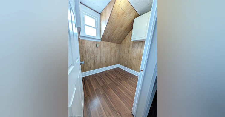 2ND FLOOR-12 East 24th Street, Hamilton, ON, L8V 2X7 - 14