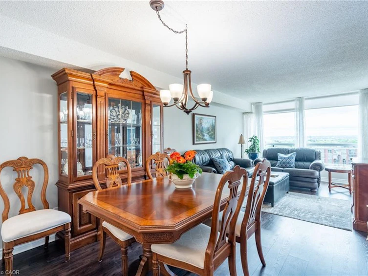1203-1276 Maple Crossing Boulevard, Burlington, ON, L7S 2J9 - 15