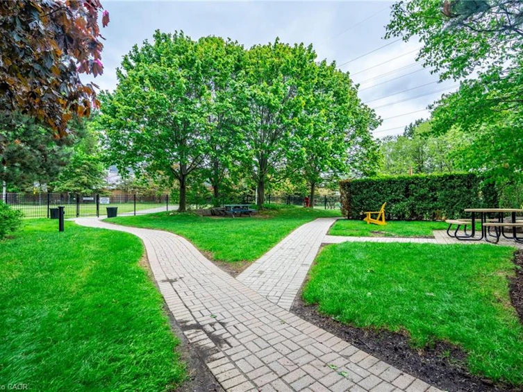 1203-1276 Maple Crossing Boulevard, Burlington, ON, L7S 2J9 - 37