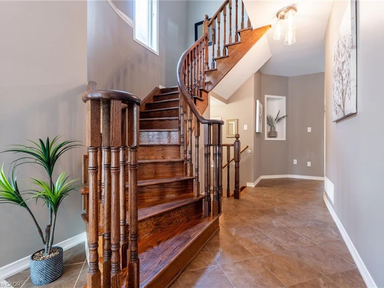 4670 Huffman Road, Burlington, ON, L7M 0G5 - 4