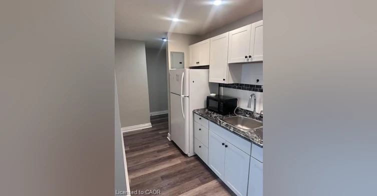 18-119 Macnab Street, Hamilton, ON, L9C 3C2 - 4