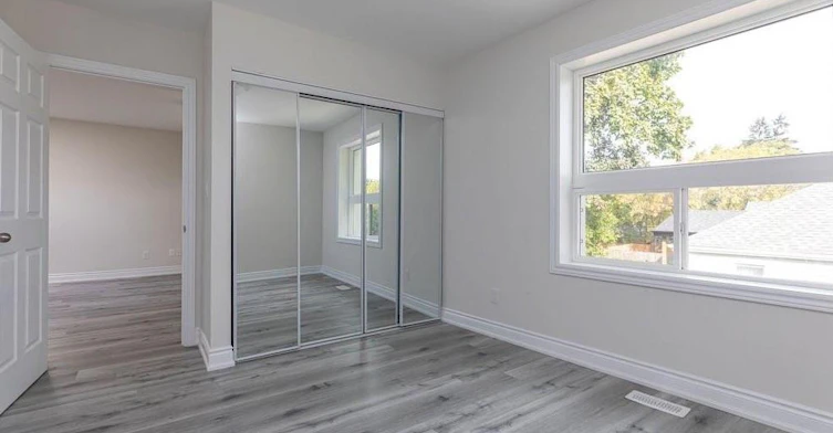 2-1327 Main Street E, Hamilton, ON, L8K 1B4 - 10