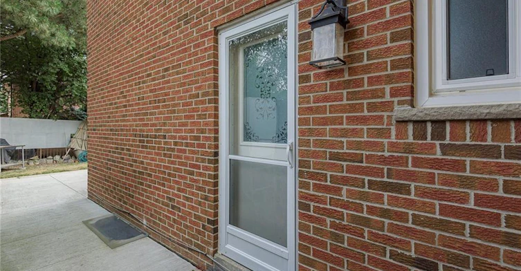 3 Pottery Crescent, Brampton, ON, L6S 3S2 - 13