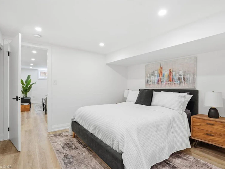 2347 Sharron Street, Burlington, ON, L7R 1W8 - 26