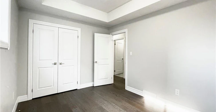 2 LOWER-44 Fourth Avenue, Kitchener, ON, N2C 1N8 - 8