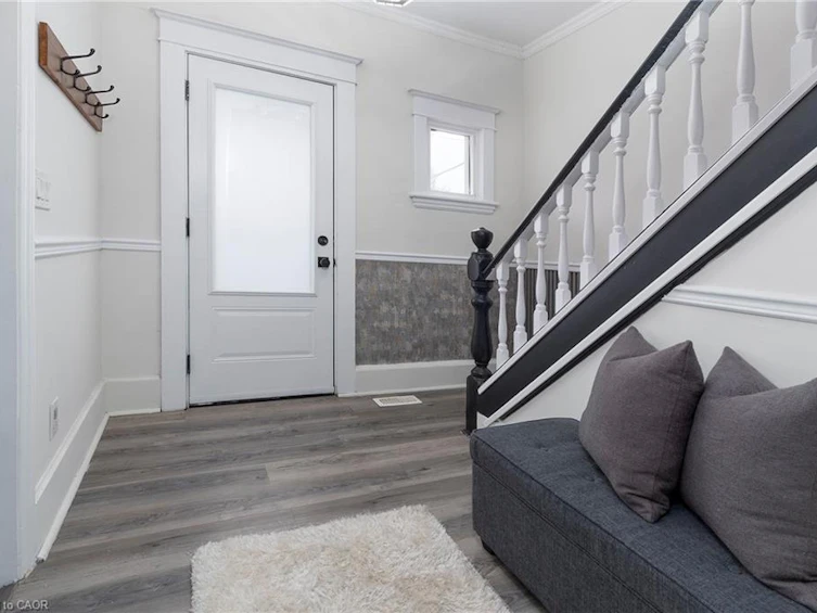 50 Stapleton Avenue, Hamilton, ON, L8H 3N5 - 3