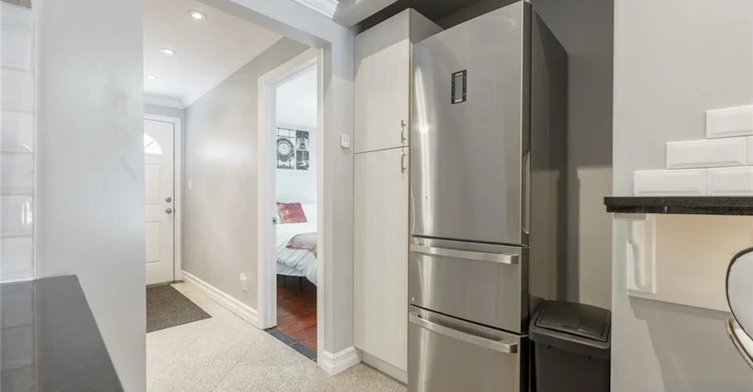 7 Hess Street N, Hamilton, ON, L8R 2S5 - 19