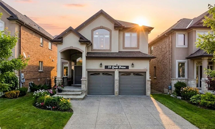 59 Greti Drive