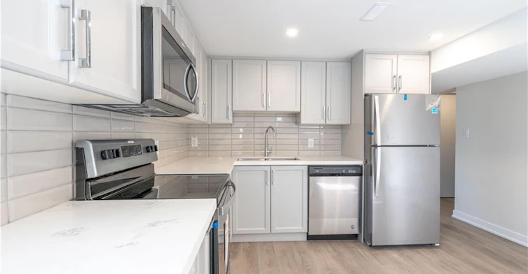 2-749 Upper Ottawa Street, Hamilton, ON, L8T 3T8 - 9