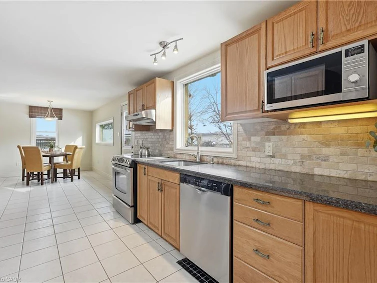 2 Union Street, Hamilton, ON, L0R 2H0 - 22
