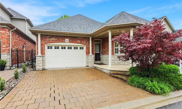 4-8 Muscat Drive