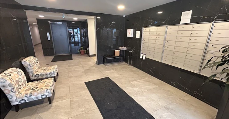 204-4422 Huron Street, Niagara Falls, ON, L2E 7C8 - 12