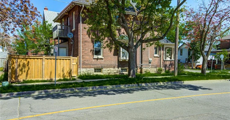 Upper-200 Park Avenue, Brantford, ON, N3S 5K1 - 6