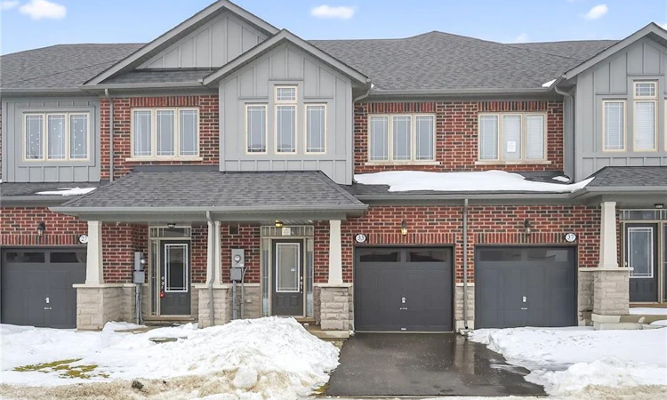 33 Admiral Road