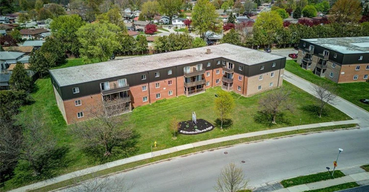 302-370 Admiral Drive, London, ON, N5V 3C2