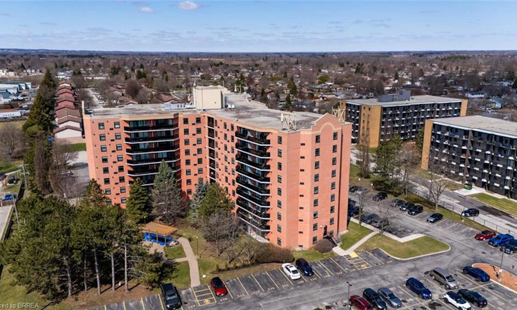 601-9 Bonheur Court
