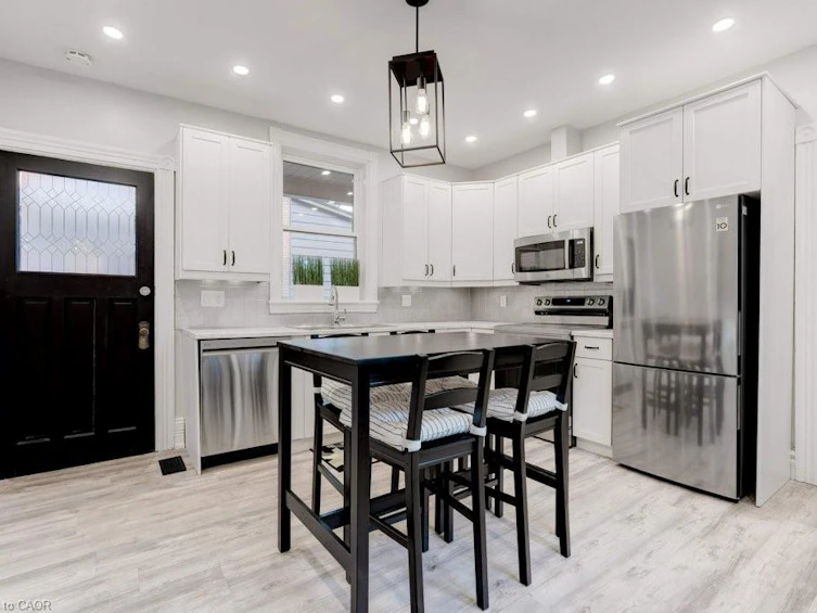 7 Homewood Avenue, Hamilton, ON, L8P 2M1 - 36