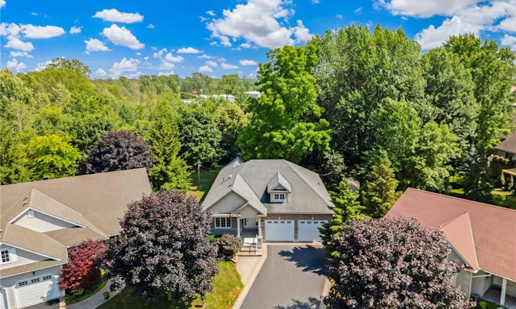 28 Maplewood Court