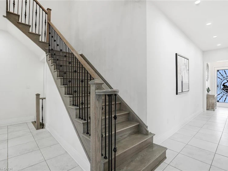 195 Granite Ridge Trail, Hamilton, ON, L8B 1Z1 - 18