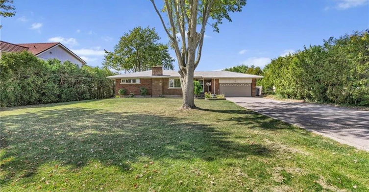 585 Fifth Road E, Hamilton, ON, L8J 3K9 - 2