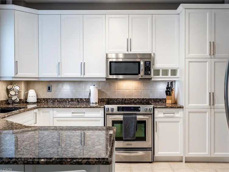 7 Volterra Court, Hamilton, ON, L8B 0K7 - 13