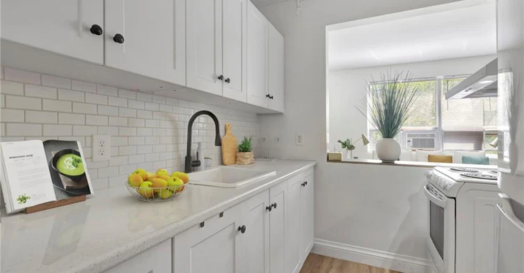 304-37 Mericourt Road, Hamilton, ON, L8S 2N5 - 13