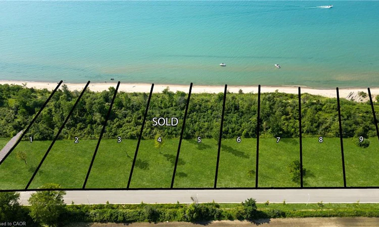 7041 Blue Coast Heights