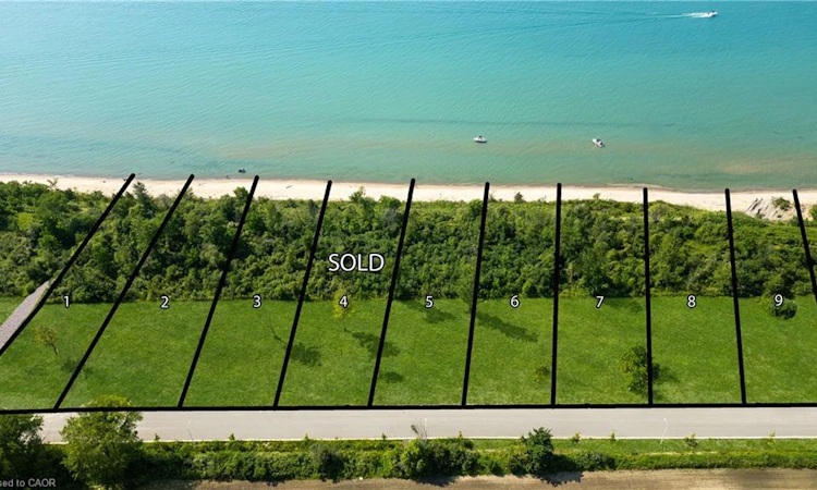7015 Blue Coast Heights