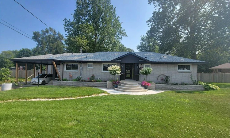 813 Seacliff Drive