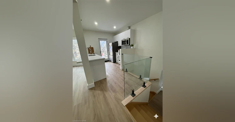 5-259 John Street S, Hamilton, ON, L8N 2C9 - 2