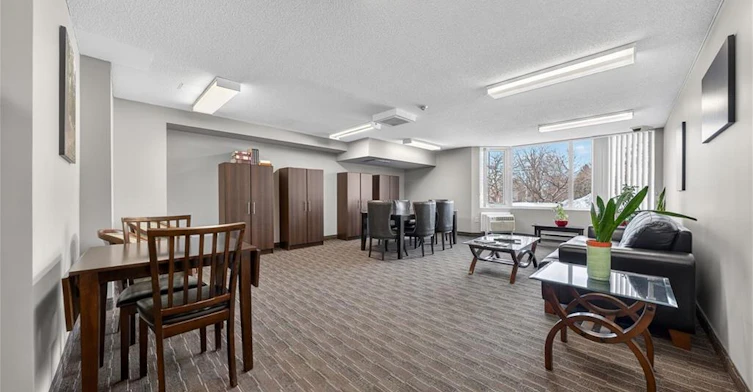 1002-35 Green Valley Drive, Kitchener, ON, N2P 2A5 - 25