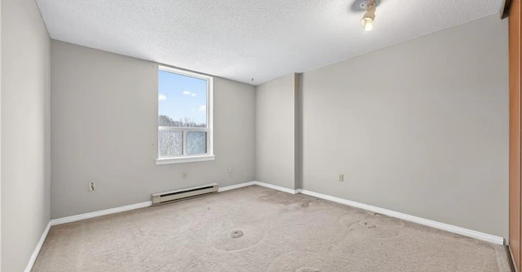 1002-35 Green Valley Drive, Kitchener, ON, N2P 2A5 - 22