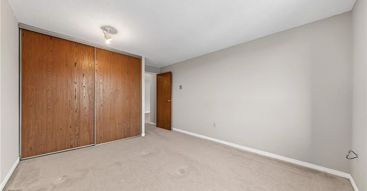 1002-35 Green Valley Drive, Kitchener, ON, N2P 2A5 - 23