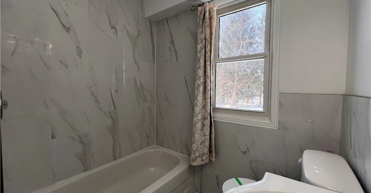 1-168 Fifth Avenue, Kitchener, ON, N2C 1P7 - 6