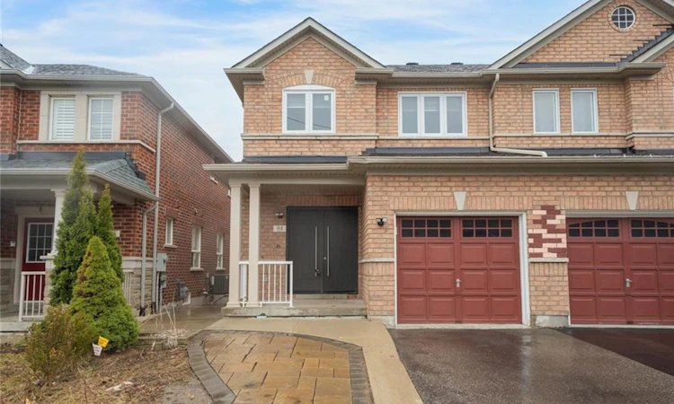 84 Andriana Crescent