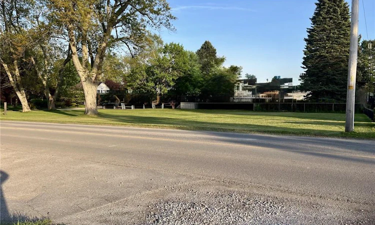 9 Kandracs Crescent